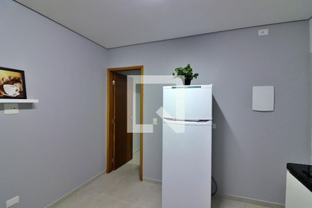 Sala/Cozinha de kitnet/studio para alugar com 1 quarto, 28m² em Parque Terra Nova Ii, São Bernardo do Campo