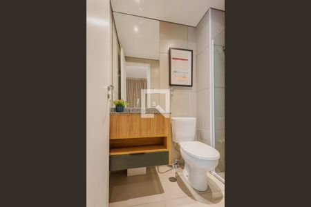 Banheiro de apartamento para alugar com 1 quarto, 26m² em Pinheiros, São Paulo