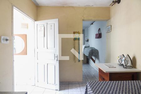 Casa à venda com 100m², 2 quartos e 2 vagasÁrea de Serviço - Quarto de Serviço 