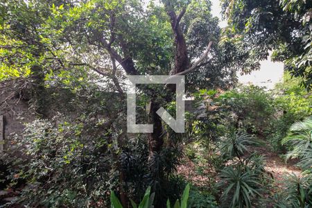 Casa à venda com 100m², 2 quartos e 2 vagasQuintal Área Verde 