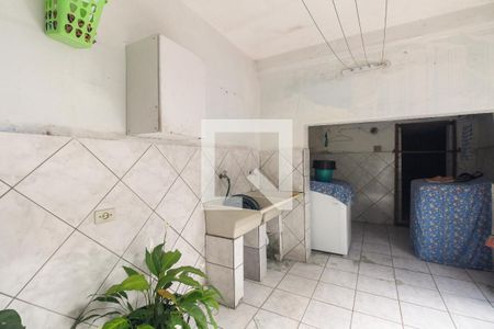 Casa à venda com 100m², 2 quartos e 2 vagasÁrea de Serviço 