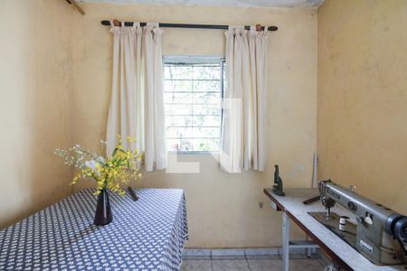 Casa à venda com 100m², 2 quartos e 2 vagasÁrea de Serviço - Quarto de Serviço 