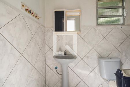 Casa à venda com 100m², 2 quartos e 2 vagasÁrea de Serviço - Banheiro de Serviço 