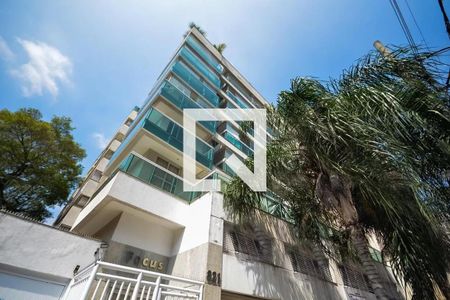 Apartamento à venda com 98m², 3 quartos e 1 vaga Apartamento à venda com 98m², 3 quartos e 1 vagaFachada