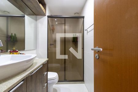 Apartamento à venda com 98m², 3 quartos e 1 vaga Apartamento à venda com 98m², 3 quartos e 1 vagaBanheiro