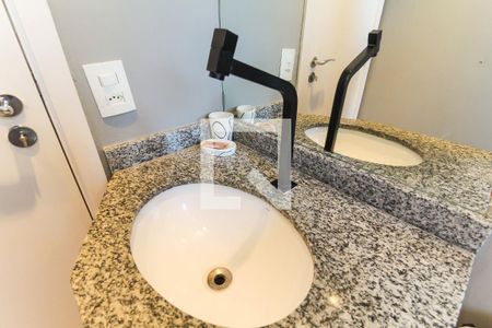 Apartamento à venda com 60m², 2 quartos e 1 vagaBanheiro 