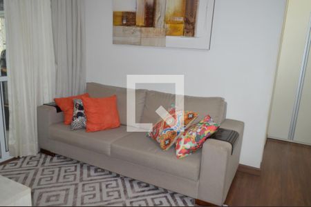Sala de apartamento para alugar com 2 quartos, 54m² em Cambuci, São Paulo