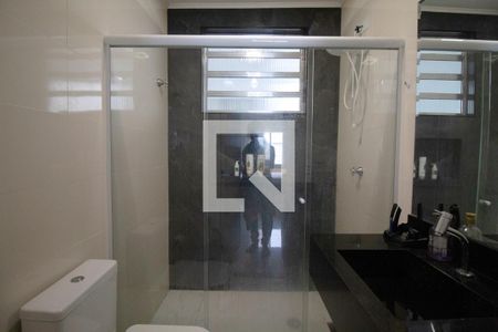 Apartamento à venda com 87m², 2 quartos e sem vagaBanheiro da Suíte