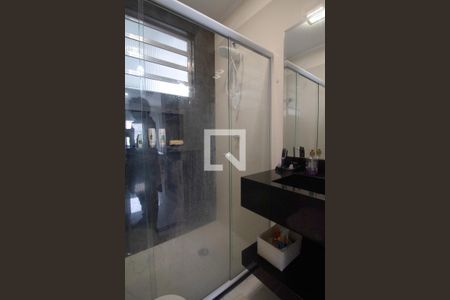 Apartamento à venda com 87m², 2 quartos e sem vagaBanheiro da Suíte