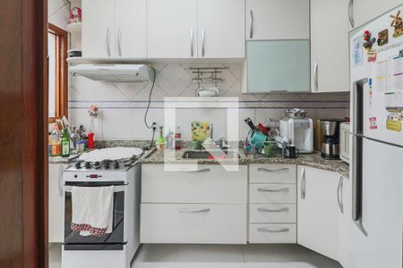 Casa de condomínio para alugar com 180m², 3 quartos e 2 vagasCozinha