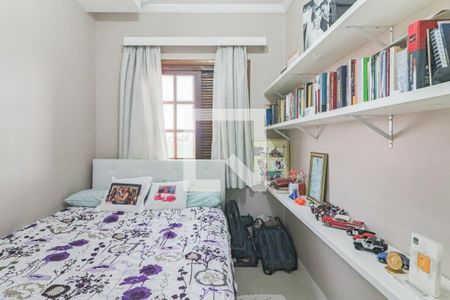 Casa de condomínio para alugar com 180m², 3 quartos e 2 vagasQuarto 2