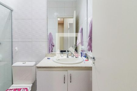 Casa de condomínio para alugar com 180m², 3 quartos e 2 vagasBanheiro Social