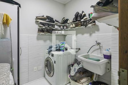 Casa de condomínio para alugar com 180m², 3 quartos e 2 vagasÁrea de Serviço