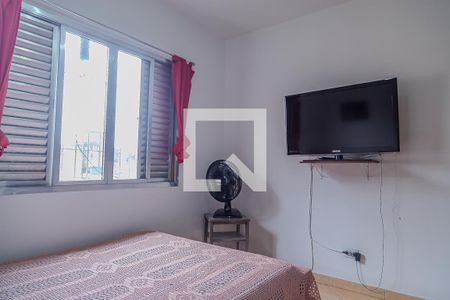 Casa à venda com 215m², 5 quartos e 2 vagasQuarto 2