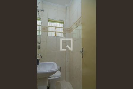 Casa à venda com 215m², 5 quartos e 2 vagasLavabo