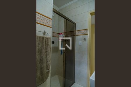 Casa à venda com 215m², 5 quartos e 2 vagasBanheiro da Suíte