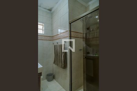 Casa à venda com 215m², 5 quartos e 2 vagasBanheiro da Suíte