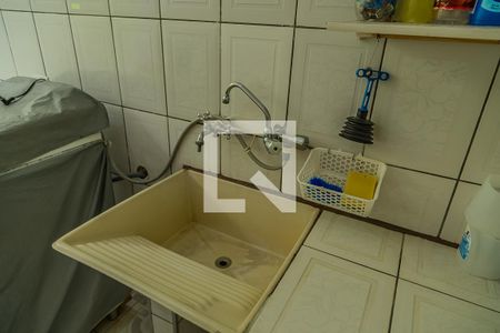 Casa à venda com 215m², 5 quartos e 2 vagasEdícula