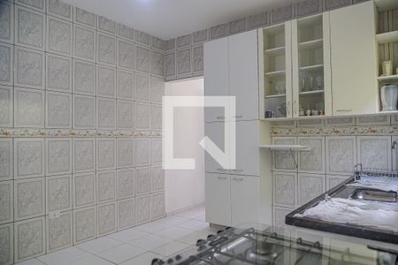 Casa à venda com 215m², 5 quartos e 2 vagasEdícula