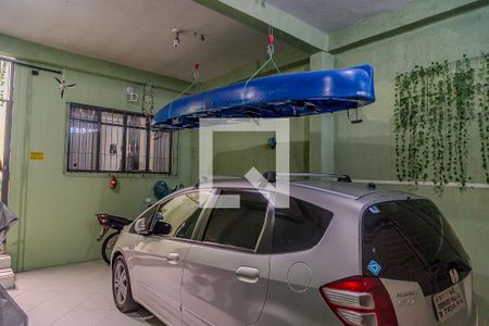 Casa à venda com 215m², 5 quartos e 2 vagasGaragem