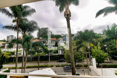 Casa à venda com 700m², 4 quartos e 8 vagas Casa à venda com 700m², 4 quartos e 8 vagasVista - Suíte 1