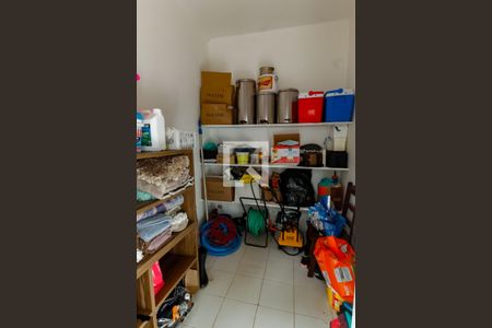 Casa à venda com 700m², 4 quartos e 8 vagas Casa à venda com 700m², 4 quartos e 8 vagasQuarto de Serviço