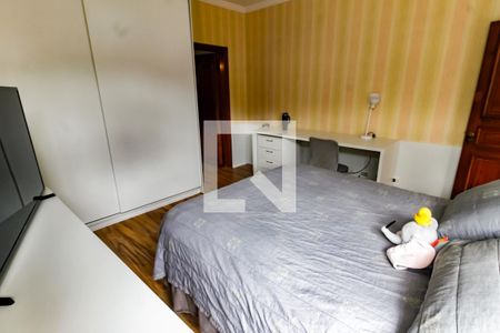 Casa à venda com 700m², 4 quartos e 8 vagas Casa à venda com 700m², 4 quartos e 8 vagasSuíte 3