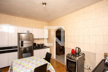 Casa à venda com 300m², 8 quartos e 3 vagasCozinha Casa 2