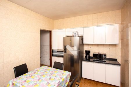 Casa à venda com 300m², 8 quartos e 3 vagasCozinha Casa 2