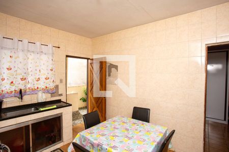 Casa à venda com 300m², 8 quartos e 3 vagasCozinha Casa 2