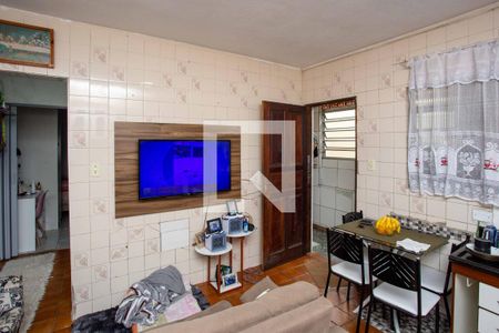 Casa à venda com 300m², 8 quartos e 3 vagasSala/Cozinha Casa 4