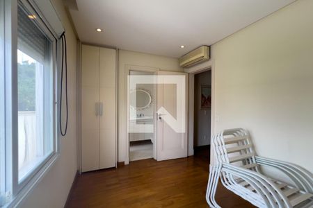 Casa à venda com 380m², 4 quartos e 6 vagasQuarto 4