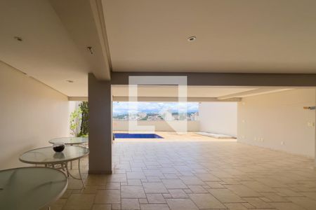 Casa à venda com 380m², 4 quartos e 6 vagasGaragem