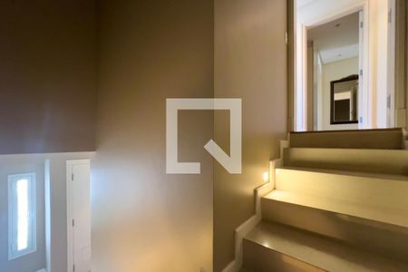 Casa à venda com 380m², 4 quartos e 6 vagasHall