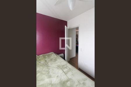 Apartamento à venda com 50m², 2 quartos e 1 vagaQuarto 02