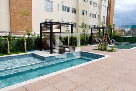 Apartamento à venda com 95m², 2 quartos e 2 vagasÁrea comum - Piscina