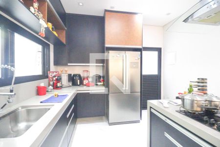 Casa de condomínio para alugar com 285m², 4 quartos e 2 vagasCozinha