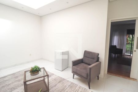 Casa de condomínio para alugar com 285m², 4 quartos e 2 vagasCorredor