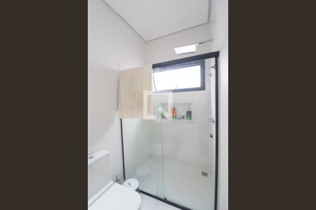 Casa de condomínio para alugar com 285m², 4 quartos e 2 vagasBanheiro do quarto 3