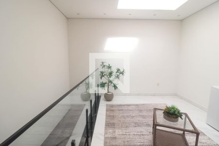 Casa de condomínio para alugar com 285m², 4 quartos e 2 vagasCorredor