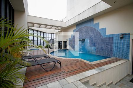 Apartamento à venda com 85m², 2 quartos e 4 vagas Apartamento à venda com 85m², 2 quartos e 4 vagasÁrea Comum - Piscina