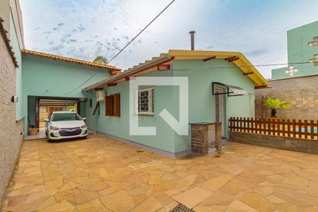 Garagem de casa à venda com 3 quartos, 125m² em Bairro Fátima, Canoas