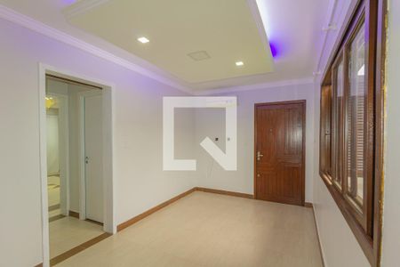 Sala de casa à venda com 3 quartos, 125m² em Rio Branco, Canoas