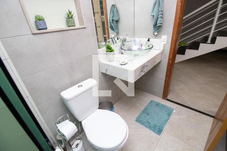 Casa de condomínio à venda com 280m², 4 quartos e 2 vagasBanheiro social 2