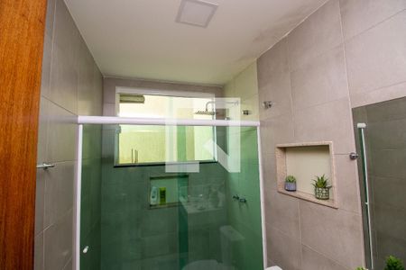 Casa de condomínio à venda com 280m², 4 quartos e 2 vagasBanheiro social 2