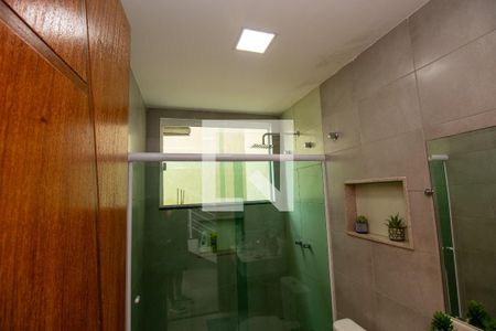 Casa de condomínio à venda com 280m², 4 quartos e 2 vagasBanheiro social 2