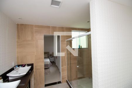 Casa de condomínio à venda com 280m², 4 quartos e 2 vagasBanheiro quarto 4