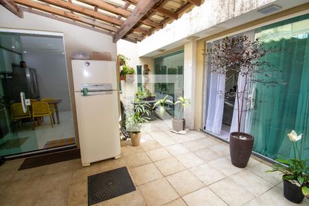 Casa de condomínio à venda com 280m², 4 quartos e 2 vagasÁrea gourmet