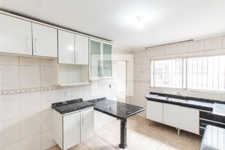 Casa à venda com 400m², 3 quartos e 2 vagasCozinha e Área de Serviço