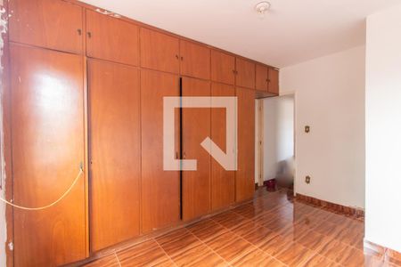 Casa à venda com 500m², 5 quartos e 2 vagasQuarto 1